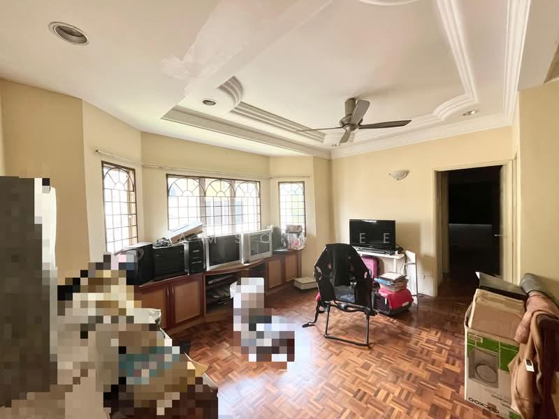 Bungalow for Sale in Bandar Country Homes (Rawang) - Samson Lee - Living Room - PropertyGuru.com.my