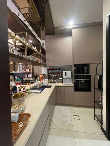 Townhouse for Sale in Putra Heights (Subang Jaya) - Stella Sum - Dry Kitchen - PropertyGuru.com.my