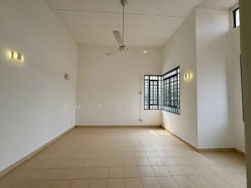 Rumah Teres untuk Dijual di Bukit Jelutong (Shah Alam) - Amir Asyraf - PropertyGuru.com.my