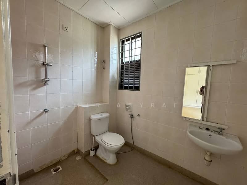 Rumah Teres untuk Dijual di Bukit Jelutong (Shah Alam) - Amir Asyraf - PropertyGuru.com.my