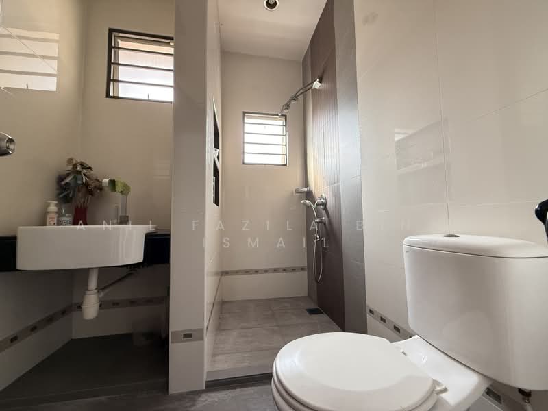 2-storey Terraced House for Sale in Denai Alam (Shah Alam) - Anil Fazila Binti Ismail - PropertyGuru.com.my