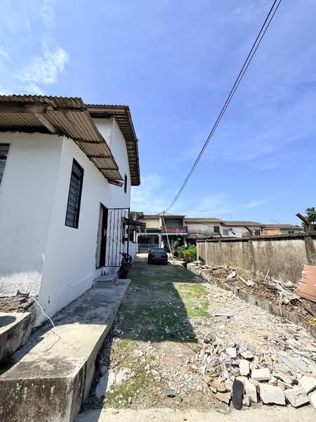 2-storey Terraced House for Sale in Kluang (Johor) - Kim Ng - PropertyGuru.com.my