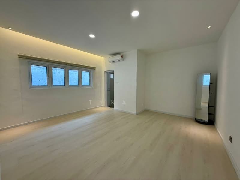 Bungalow for Rent in Taman Abad (Johor Bahru) - Tyna . - Interior - PropertyGuru.com.my