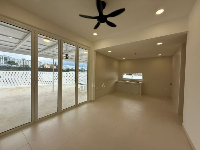 Bungalow for Rent in Taman Abad (Johor Bahru) - Tyna . - Interior - PropertyGuru.com.my