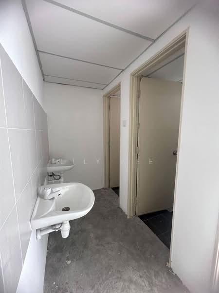 Shop / Office for Rent in Taman Kempas Utama (Tebrau) - Lily Wee - PropertyGuru.com.my