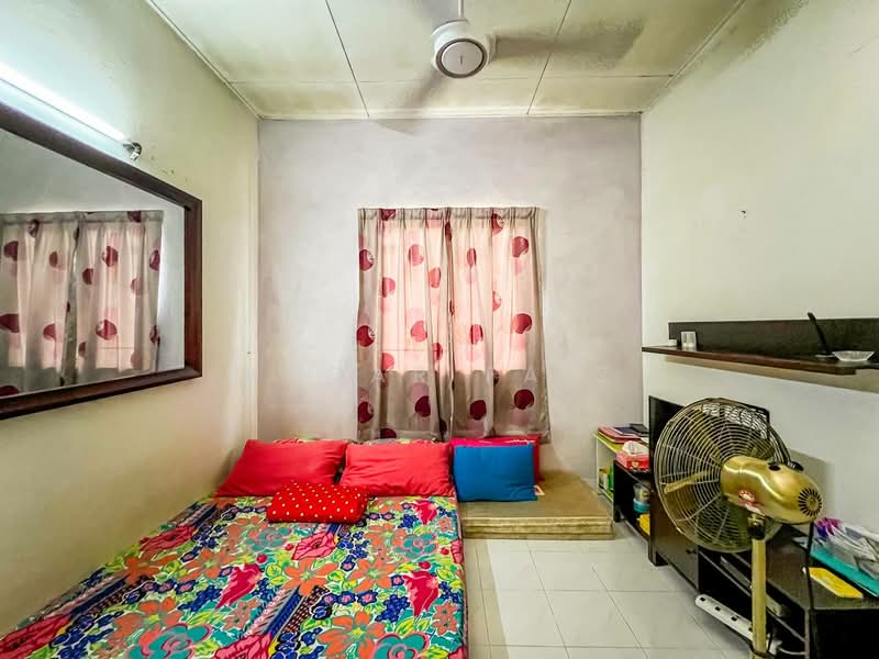 2-storey Terraced House for Sale in Subang Bestari (Shah Alam) - Amzar Faiz - PropertyGuru.com.my