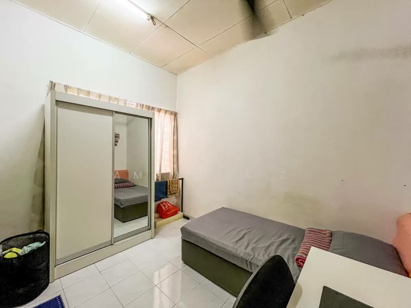 2-storey Terraced House for Sale in Subang Bestari (Shah Alam) - Amzar Faiz - PropertyGuru.com.my