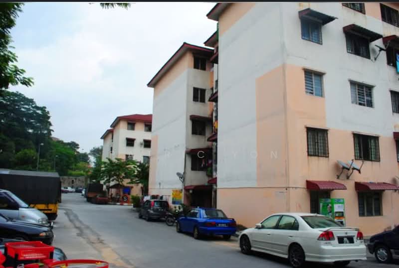 Apartment for Sale at Apartment Idaman - Patric Yon - PropertyGuru.com.my