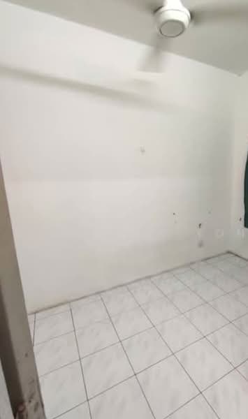 Apartment for Sale at Apartment Idaman - Patric Yon - PropertyGuru.com.my