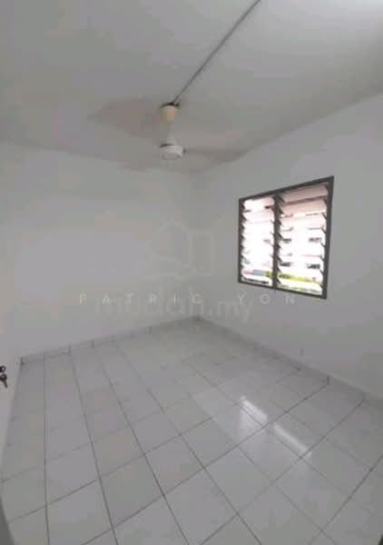 Apartment for Sale at Apartment Idaman - Patric Yon - PropertyGuru.com.my