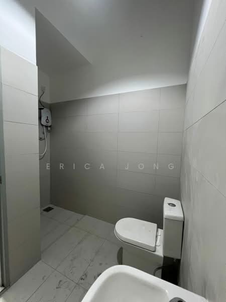 Terraced House for Rent in Johor Bahru (Johor) - Erica Jong - Bathroom - PropertyGuru.com.my