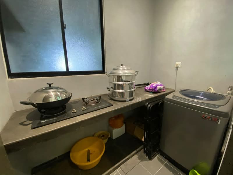 Condominium for Sale at The Henge - BC TAN - Kitchen - PropertyGuru.com.my