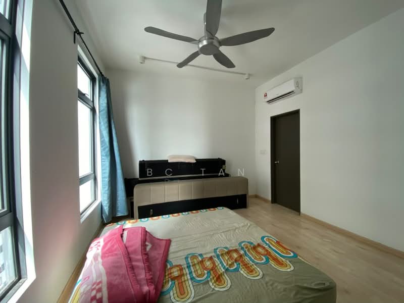 Condominium for Sale at The Henge - BC TAN - Bedroom - PropertyGuru.com.my