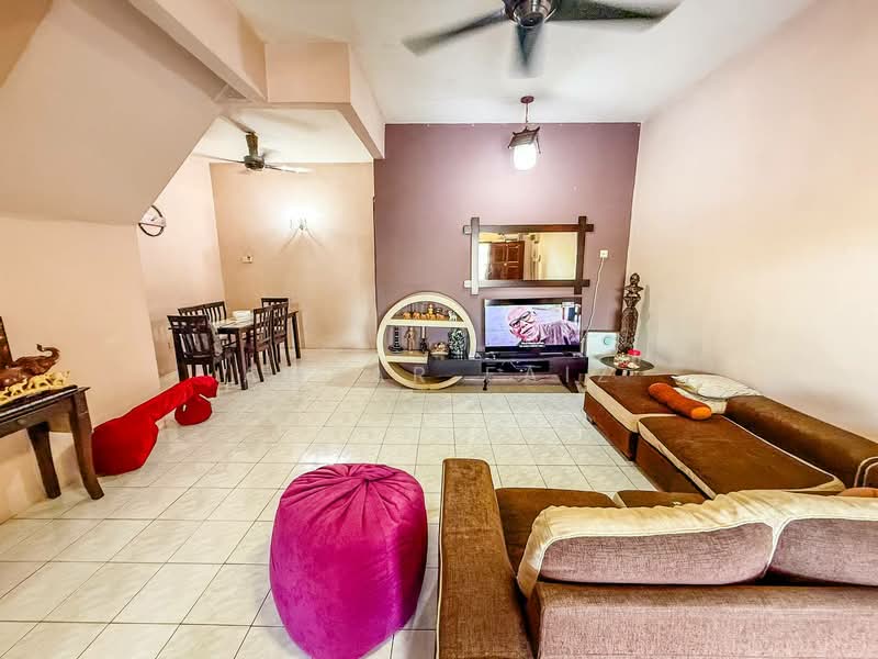 Rumah Teres 2 Tingkat untuk Dijual di Taman Saga (Klang) - Amzar Faiz - PropertyGuru.com.my