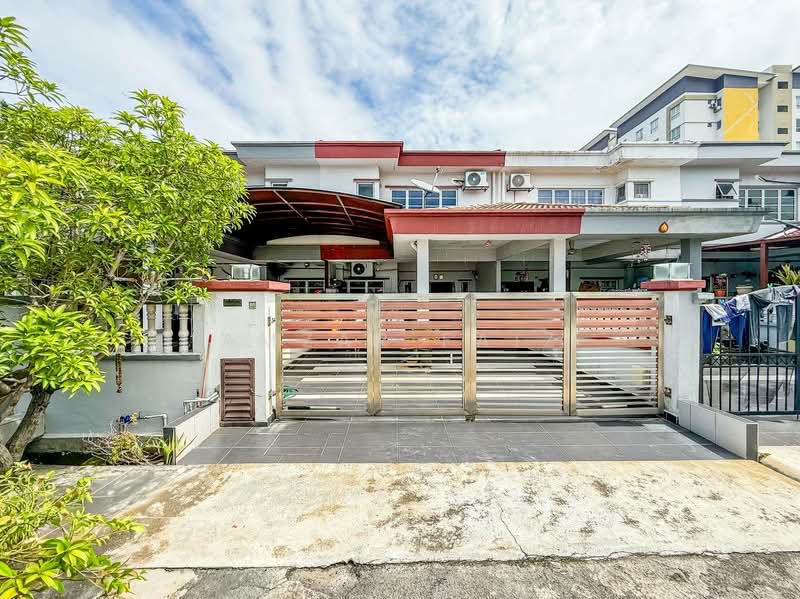 Rumah Teres 2 Tingkat untuk Dijual di Taman Saga (Klang) - Amzar Faiz - PropertyGuru.com.my