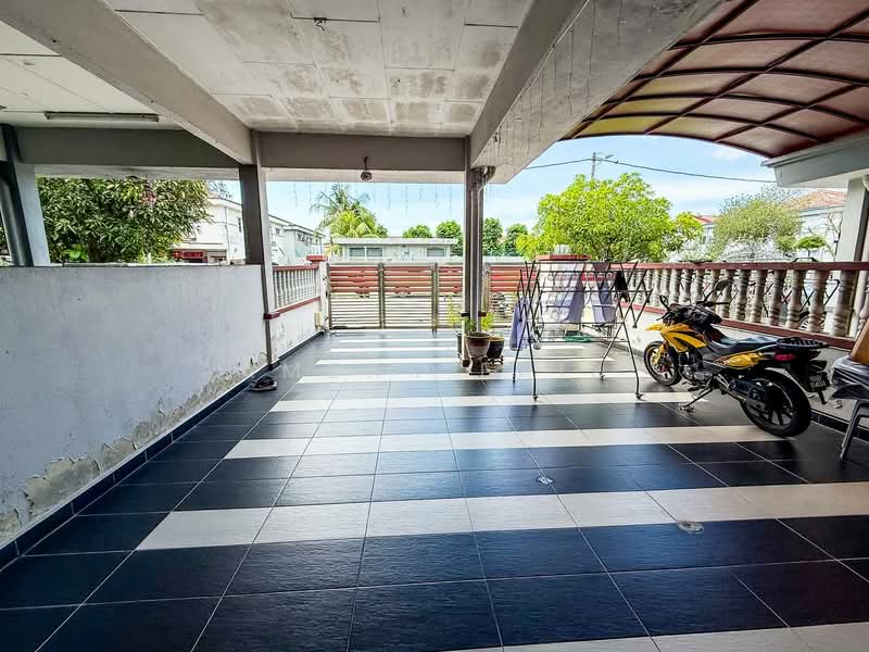 Rumah Teres 2 Tingkat untuk Dijual di Taman Saga (Klang) - Amzar Faiz - PropertyGuru.com.my