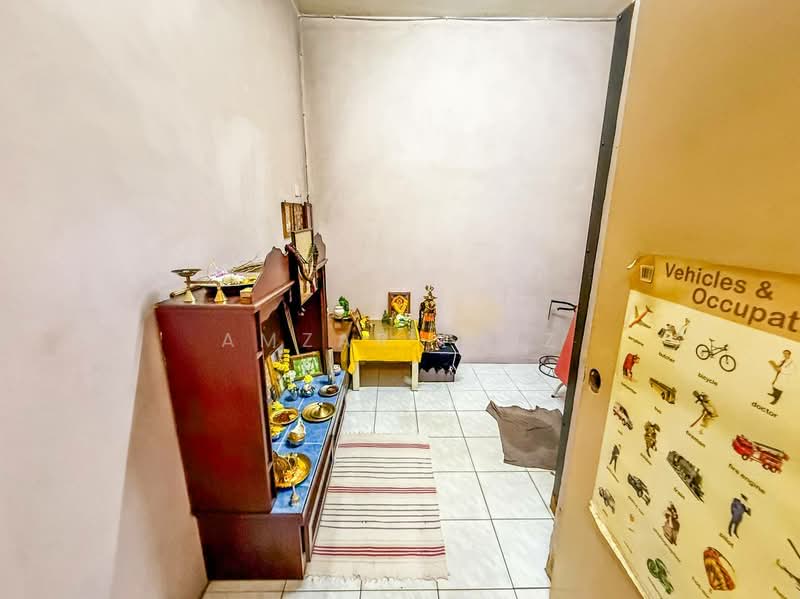 Rumah Teres 2 Tingkat untuk Dijual di Taman Saga (Klang) - Amzar Faiz - PropertyGuru.com.my