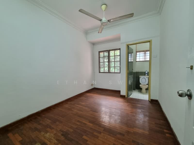 BRP 7, Bukit Rahman Putra, 2 Storeys (20ft x 70ft) Sungai Buloh - 5