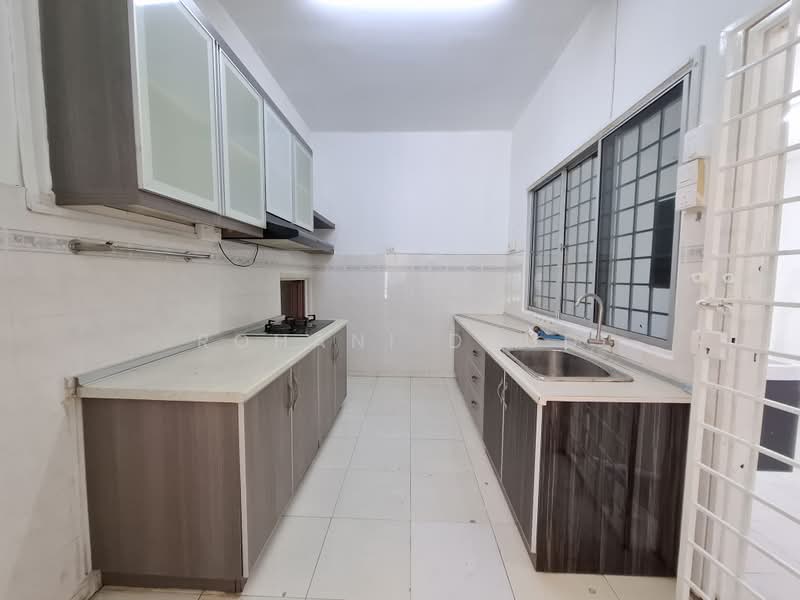 Semi-Detached House for Rent in Taman Rasah Kemayan (Rasah) - Rohani Daud - Kitchen - PropertyGuru.com.my