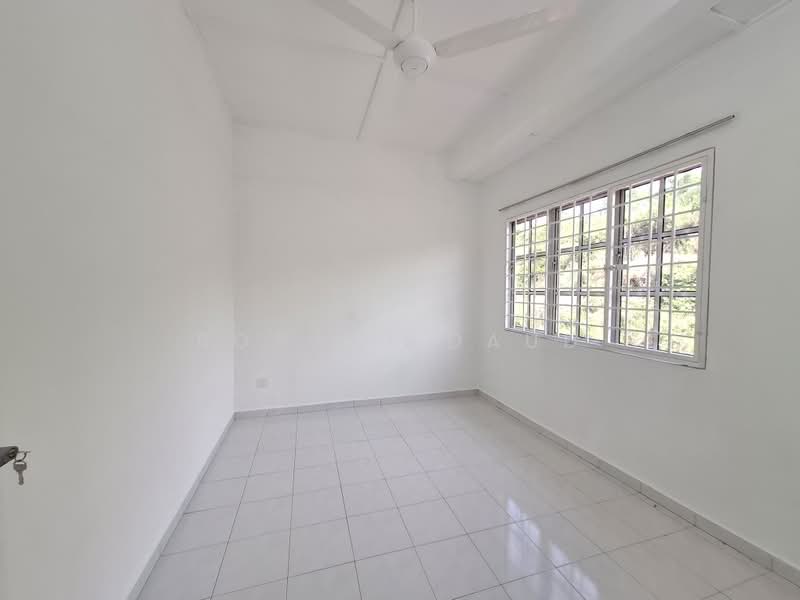 Semi-Detached House for Rent in Taman Rasah Kemayan (Rasah) - Rohani Daud - Interior - PropertyGuru.com.my