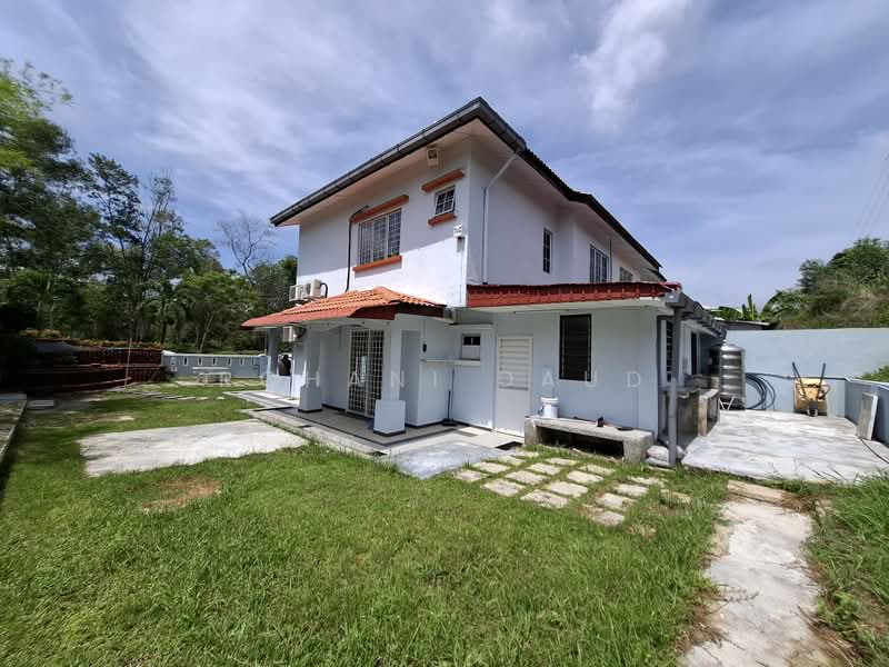 Semi-Detached House for Rent in Taman Rasah Kemayan (Rasah) - Rohani Daud - Exterior - PropertyGuru.com.my