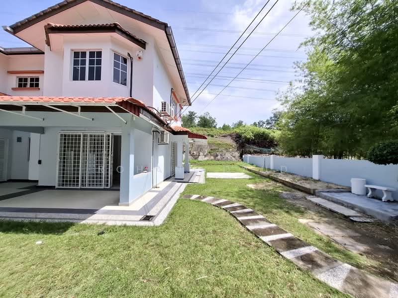 Semi-Detached House for Rent in Taman Rasah Kemayan (Rasah) - Rohani Daud - Exterior - PropertyGuru.com.my
