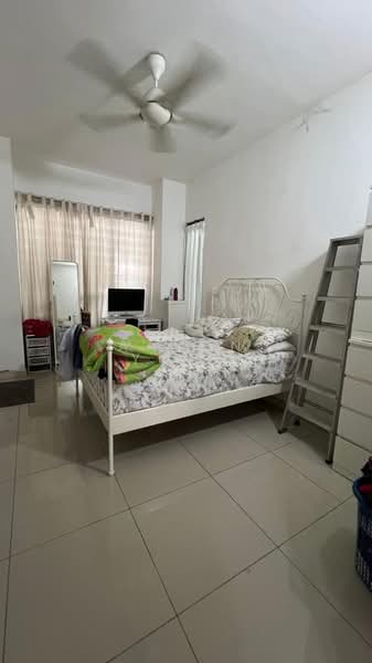 Rumah Bandar untuk Dijual di Shah Alam (Selangor) - Aaron Yong - Bedroom - PropertyGuru.com.my