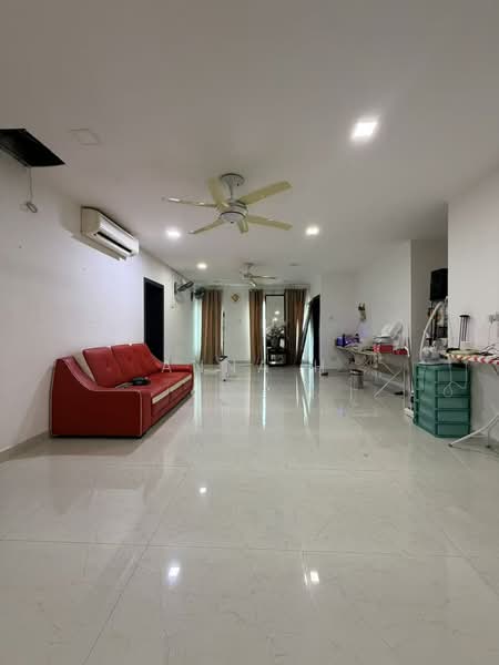 Rumah Teres 2.5 Tingkat untuk Dijual di Pandan Indah (Ampang) - Anna H - Living Room - PropertyGuru.com.my