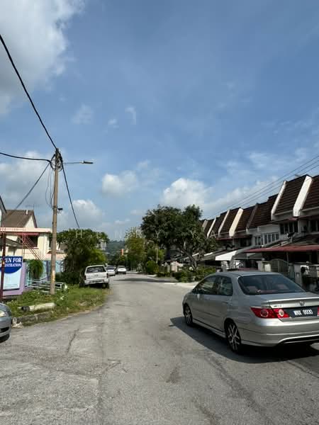 Rumah Berkembar untuk Dijual di Cheras (Selangor) - Henry Yap - PropertyGuru.com.my