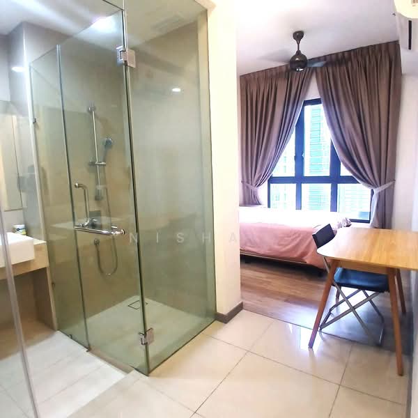 Service Residence for Sale at Southlink - Nisha . - Bathroom - PropertyGuru.com.my