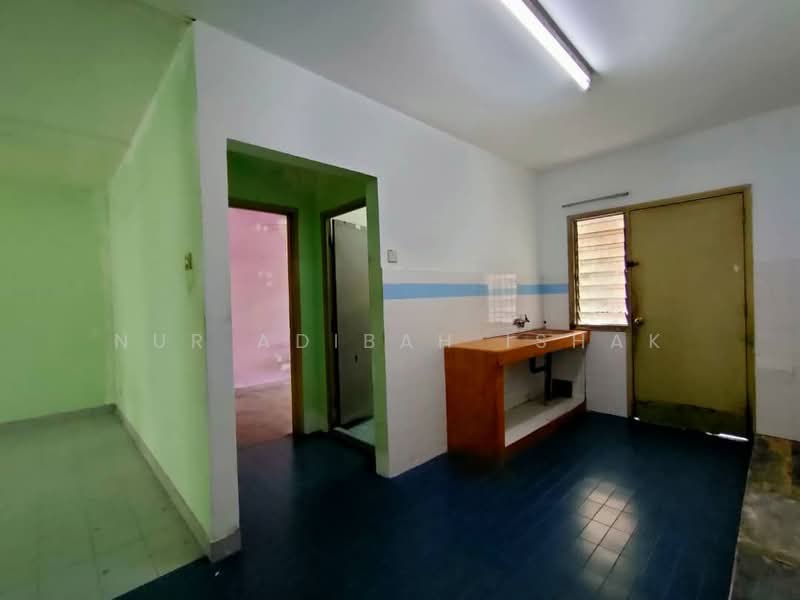 Rumah Teres 2 Tingkat untuk Dijual di SS7 (Petaling Jaya) - Nur Adibah Ishak - PropertyGuru.com.my