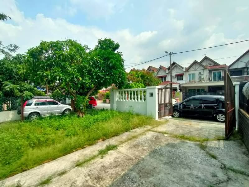 Rumah Teres 2 Tingkat untuk Dijual di SS7 (Petaling Jaya) - Nur Adibah Ishak - PropertyGuru.com.my