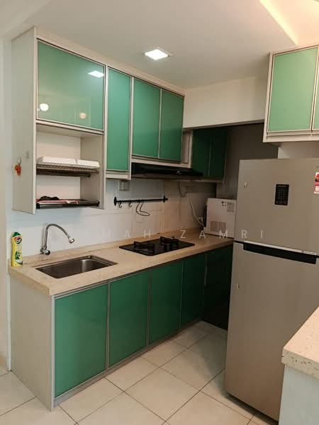 Pangsapuri untuk Disewa di Suria Ixora - Zaimah Zamri - Kitchen - PropertyGuru.com.my