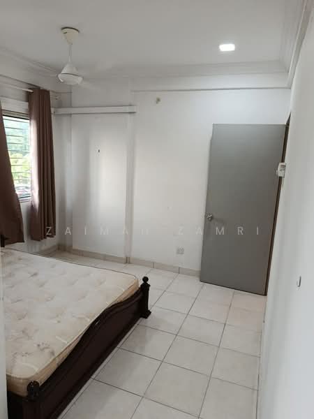 Pangsapuri untuk Disewa di Suria Ixora - Zaimah Zamri - Bedroom - PropertyGuru.com.my