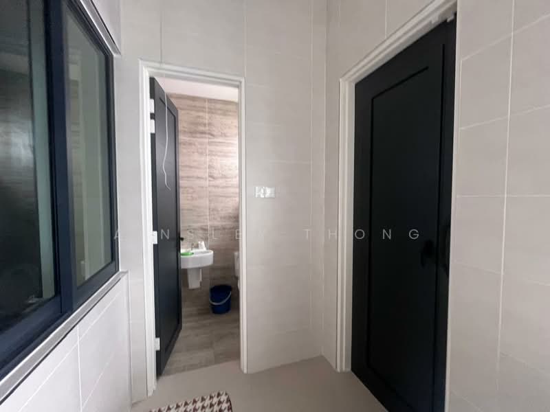 Semi-Detached House for Sale in Ipoh (Perak) - Ainsley Thong - Bathroom - PropertyGuru.com.my