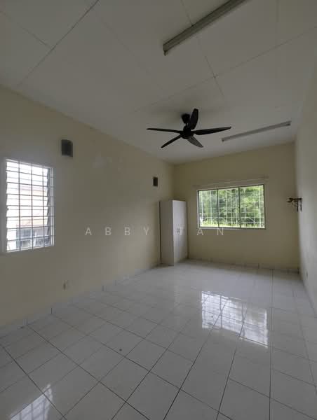 Semi-Detached House for Sale in Seremban 2 (Negeri Sembilan) - Abby Tan - Interior - PropertyGuru.com.my