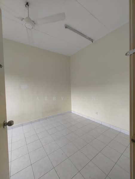 Semi-Detached House for Sale in Seremban 2 (Negeri Sembilan) - Abby Tan - Interior - PropertyGuru.com.my