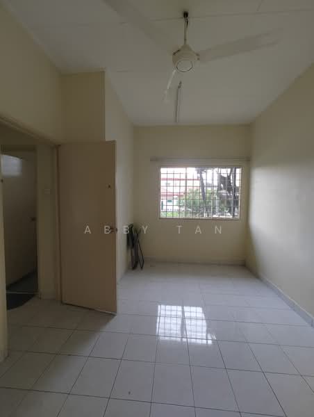Semi-Detached House for Sale in Seremban 2 (Negeri Sembilan) - Abby Tan - Interior - PropertyGuru.com.my