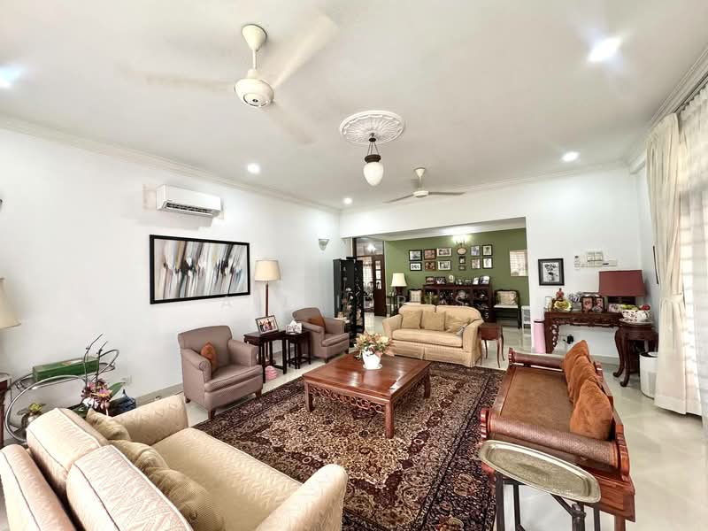 Bungalow for Sale in Kampung Tunku (Petaling Jaya) - Ali Idris - Living Room - PropertyGuru.com.my