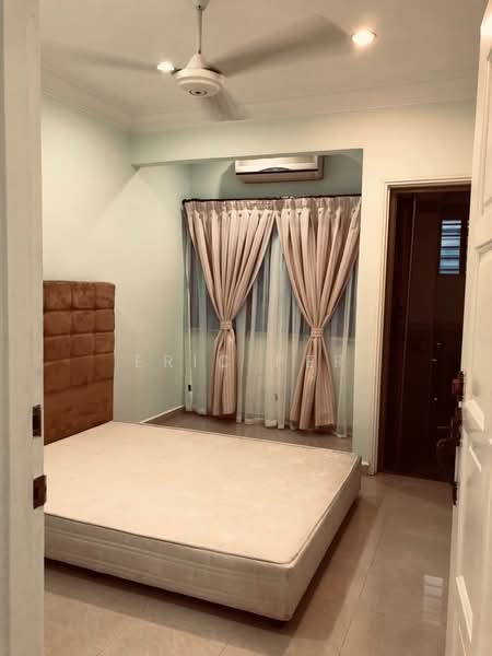 2-storey Terraced House for Sale in Taman Sri Bintang (Kepong) - Eric Per - Bedroom - PropertyGuru.com.my