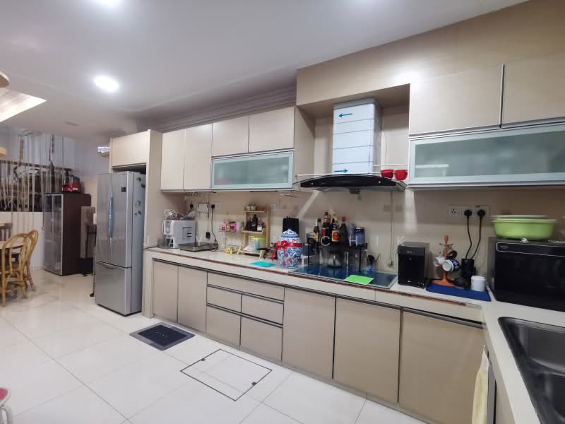 2-storey Terraced House for Sale in Taman Desa (Kuala Lumpur) - Jayden Chik - Kitchen - PropertyGuru.com.my