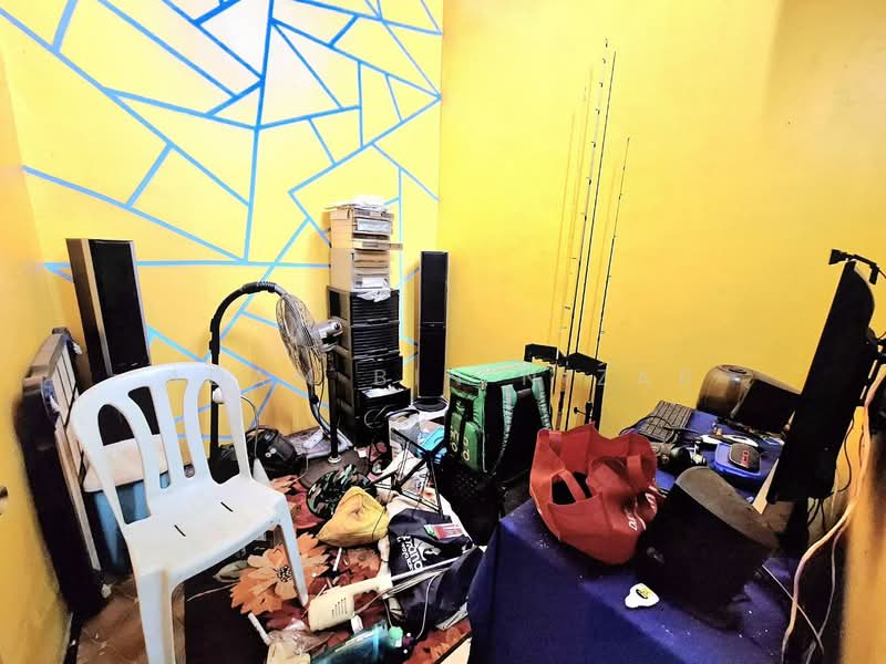 1-storey Terraced House for Sale in Klang (Selangor) - Adam Bin Nizar - PropertyGuru.com.my