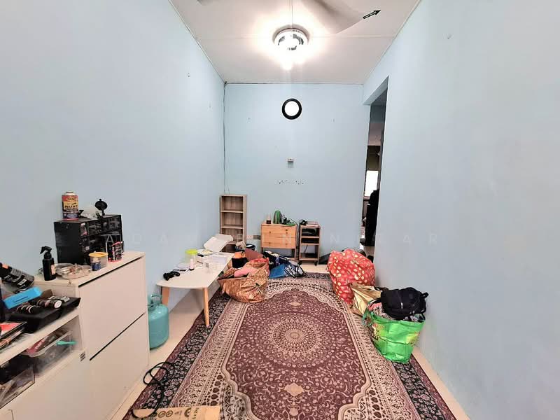 1-storey Terraced House for Sale in Klang (Selangor) - Adam Bin Nizar - PropertyGuru.com.my