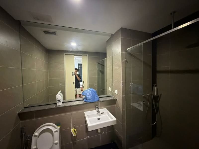 Kondominium untuk Disewa di Grand Medini - Eddie Ong - Bathroom - PropertyGuru.com.my