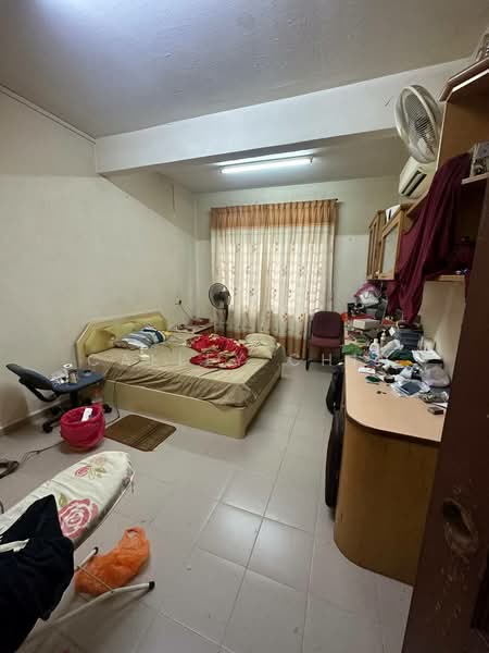 Kedai untuk Dijual di Pontian (Johor) - Calley Chin - Bedroom - PropertyGuru.com.my