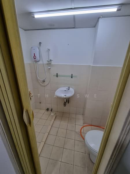 Condominium for Sale at Palm Spring @ Damansara - Ethan Swe - Bathroom - PropertyGuru.com.my