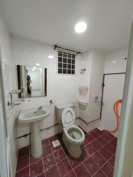 Condominium for Rent at Shang Villa - Yeong Khek Tan - Shared Bathroom - PropertyGuru.com.my