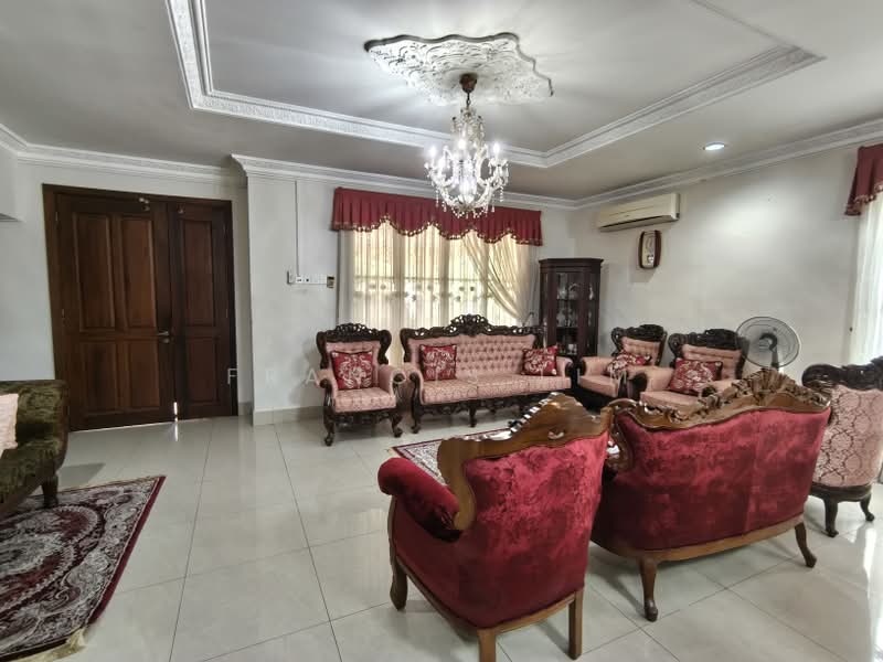Rumah Berkembar untuk Disewa di Taman Bunga Negara (Shah Alam) - Francis Lim - Living Room - PropertyGuru.com.my