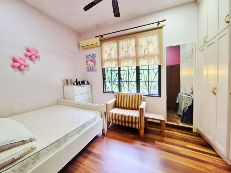 Rumah Berkembar untuk Dijual di Ampang (Selangor) - Aizat Saifulrullah - Bedroom - PropertyGuru.com.my