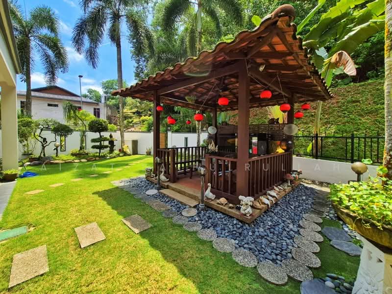 Rumah Berkembar untuk Dijual di Ampang (Selangor) - Aizat Saifulrullah - Garden - PropertyGuru.com.my